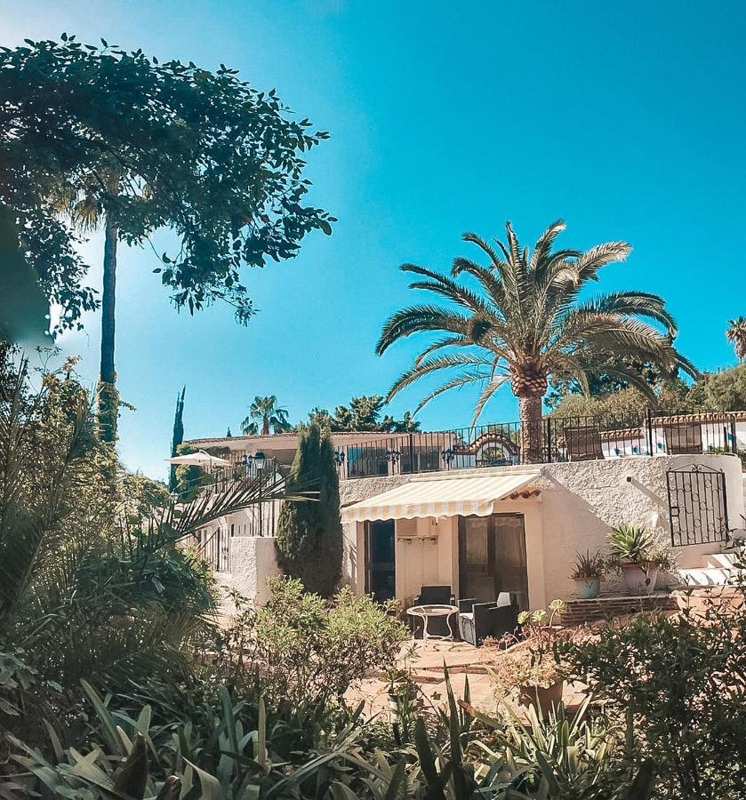 Jardines De La Reina Boutique Bed & Breakfast Marbella Exteriör bild