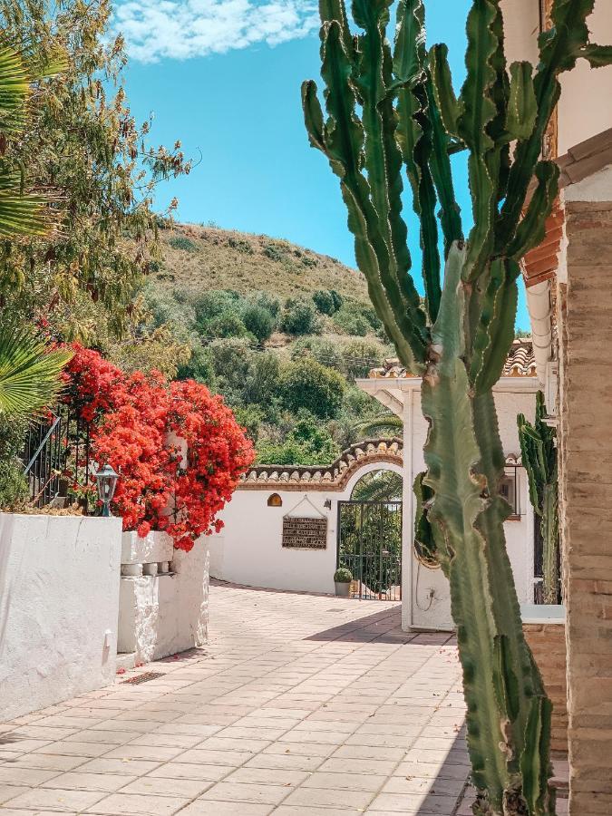 Jardines De La Reina Boutique Bed & Breakfast Marbella Exteriör bild