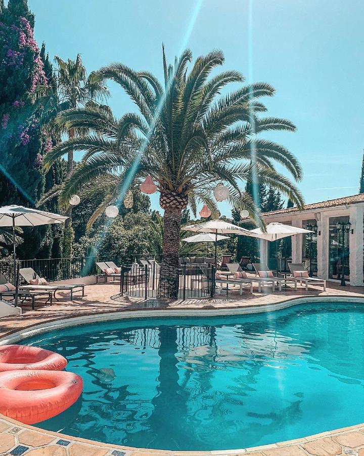 Jardines De La Reina Boutique Bed & Breakfast Marbella Exteriör bild