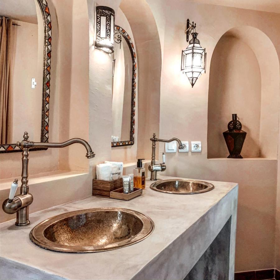 Jardines De La Reina Boutique Bed & Breakfast Marbella Exteriör bild