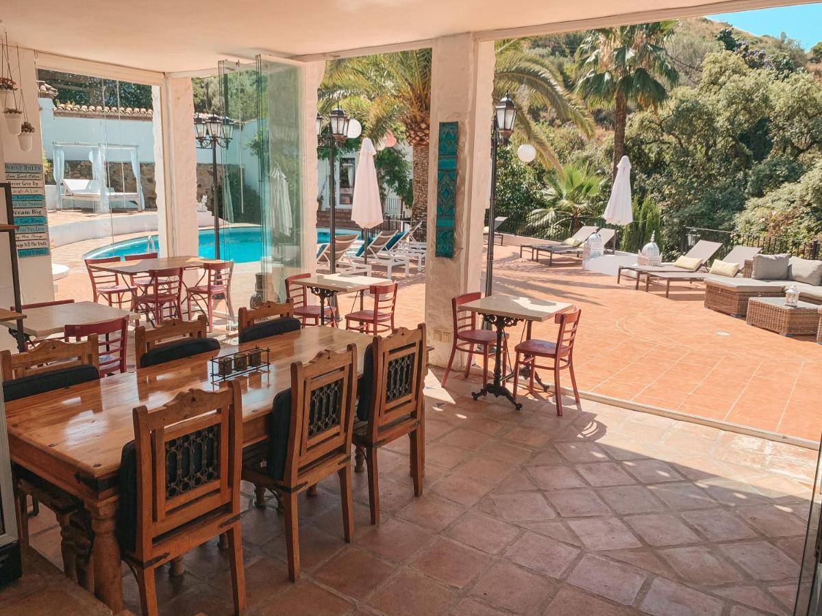 Jardines De La Reina Boutique Bed & Breakfast Marbella Exteriör bild