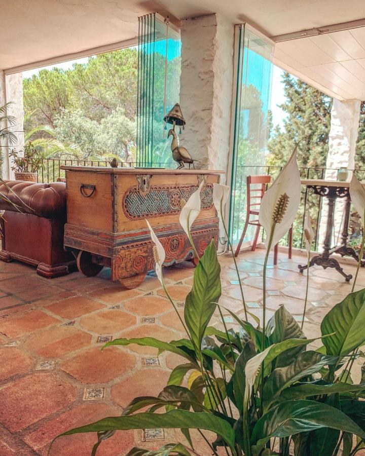 Jardines De La Reina Boutique Bed & Breakfast Marbella Exteriör bild